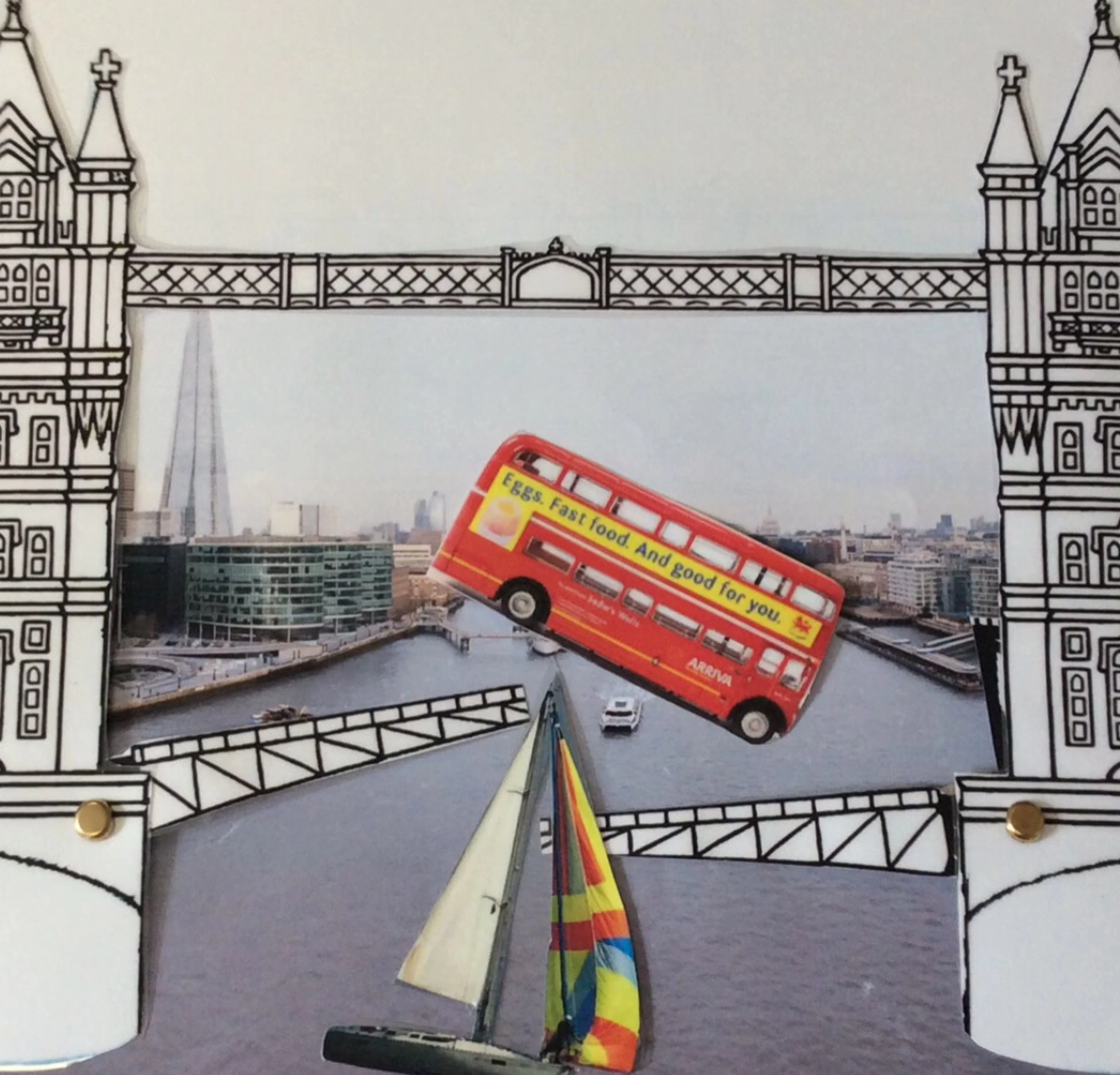 Jumping buses Tower Bridge